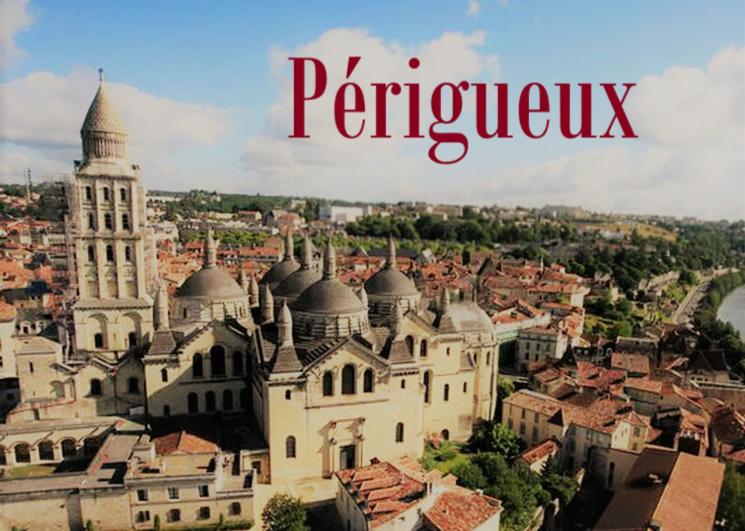 a poster of a city with the words periguri at Le Clos Saint Martin in Périgueux