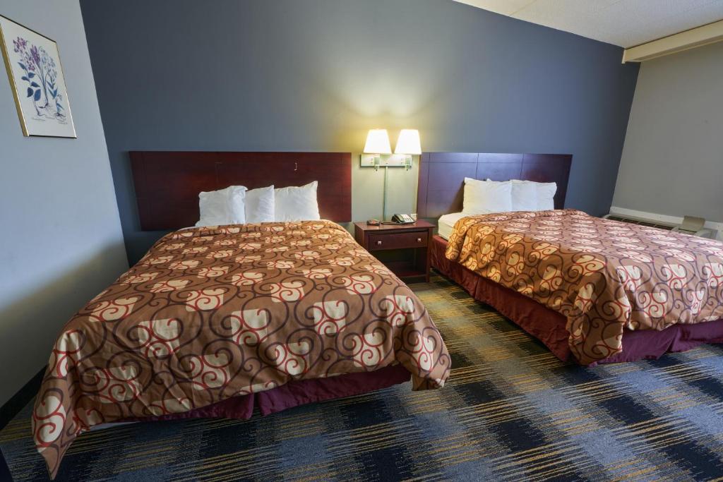 Riverview Inn & Suites - Due Letti Matrimoniali - Balcone E Vasca A Getto