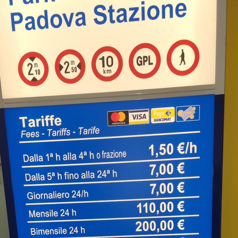 Lux, Padova – posodobljene cene za leto 2023