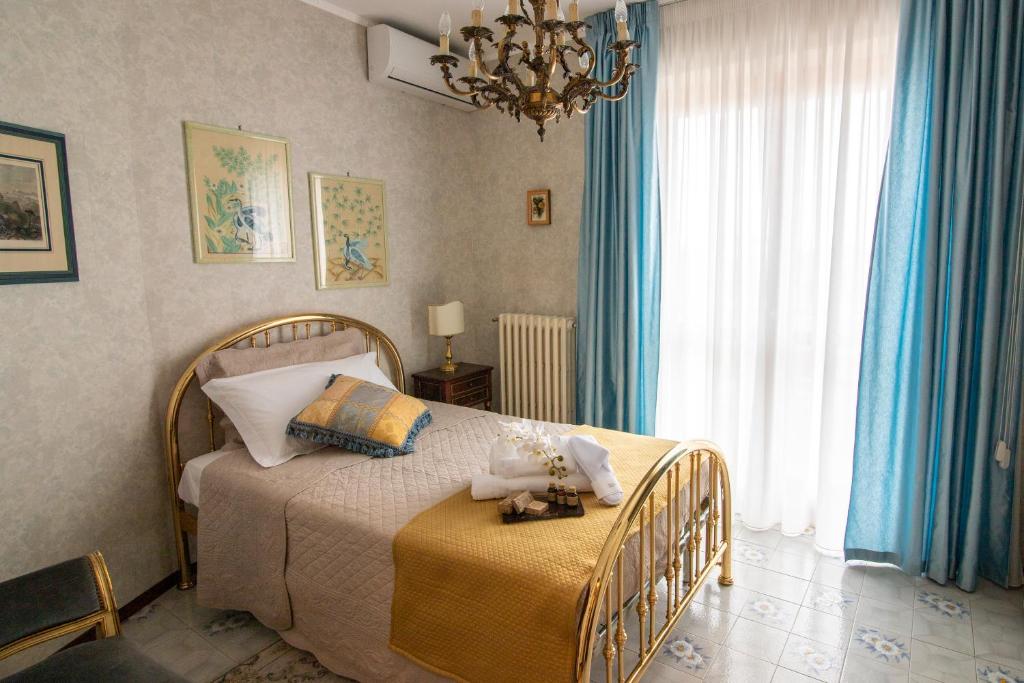 Residenza Le Terrazze di Gualdo Rent Rooms - Habitación Individual Con Baño Compartido