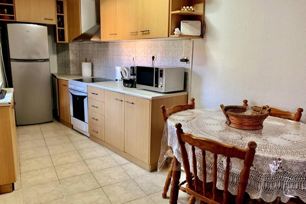 Kuchyň nebo kuchyňský kout v ubytování Lava House
