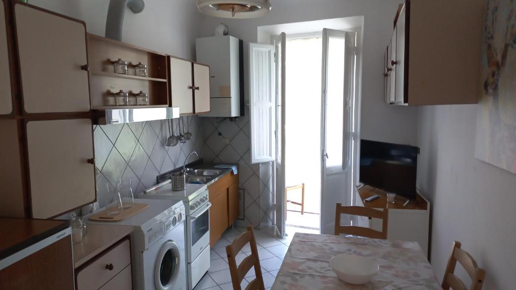 Scanno - Double Or Twin Room With Mountain View