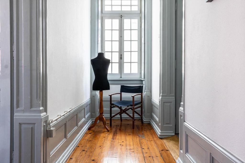 The Luggage - Suite