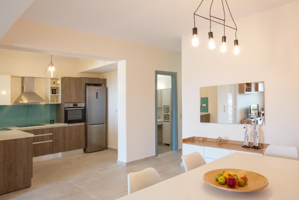 Kuchyňa alebo kuchynka v ubytovaní Kymata Apartment Ierapetra