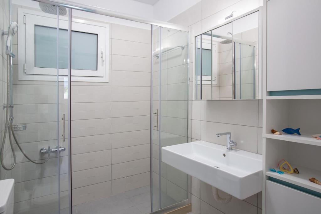Kúpeľňa v ubytovaní Kymata Apartment Ierapetra