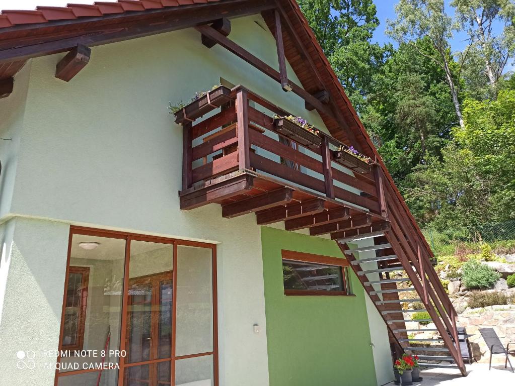 Zdjęcie z galerii obiektu Apartmá Na Lipně w mieście Horní Planá