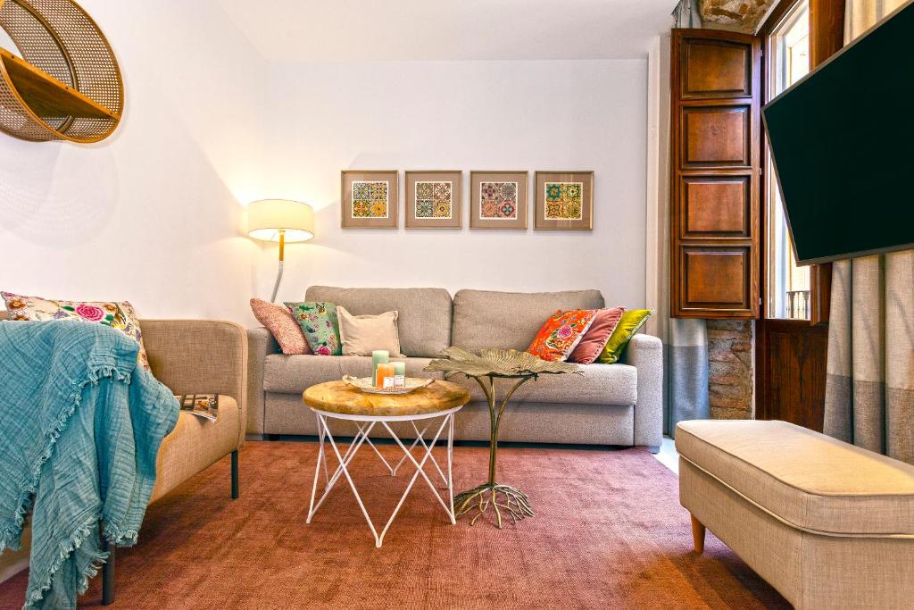 Genteel Home Zacatín - One-Bedroom Apartment