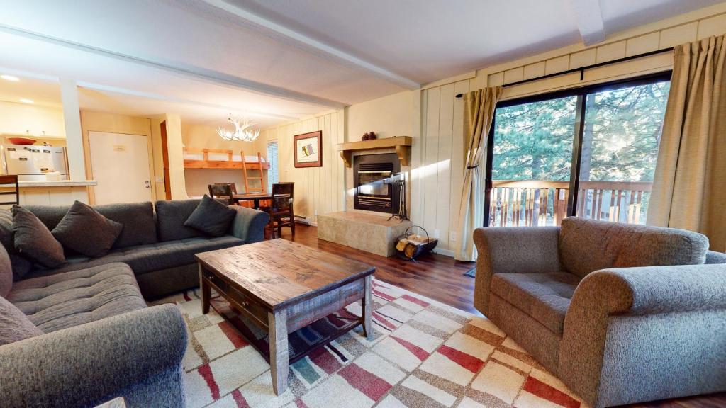 Summit 49 Apartment, Mammoth Lakes (updated prices 2024)