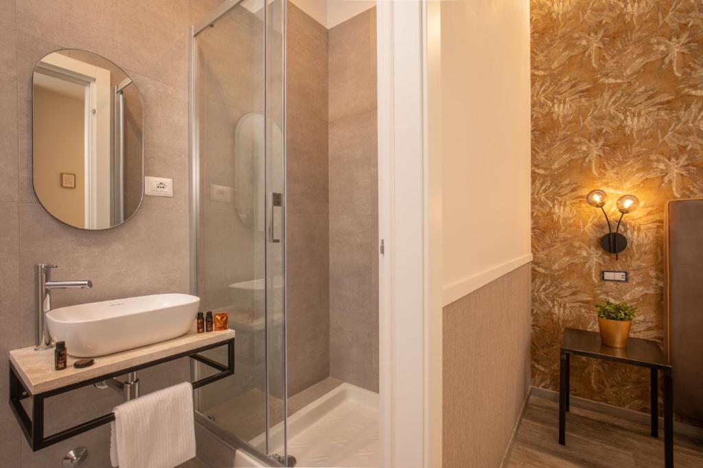 Sophie Terrace Hotel - Resim 35