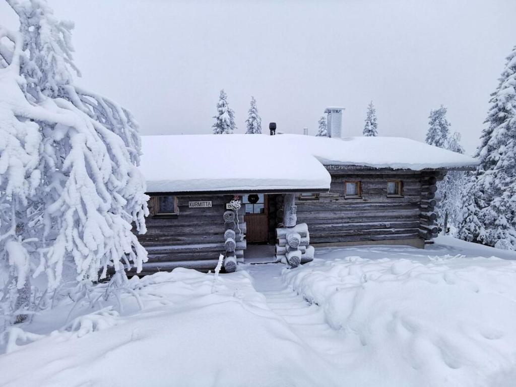 겨울의 Cottage Kurmitta Iso-Syöte