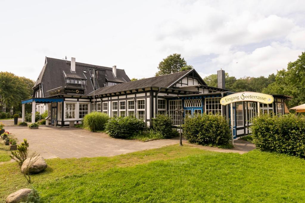 Zahrada ubytování Hotel Waldesruh Am See