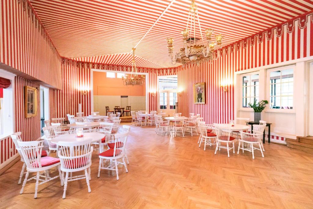 Restaurace v ubytování Hotel Waldesruh Am See