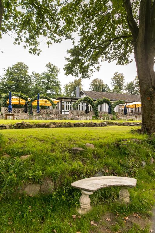Zahrada ubytování Hotel Waldesruh Am See