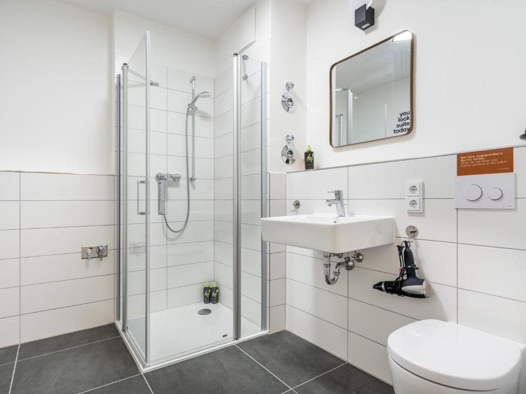 Limehome Dresden Wallstraße - Digital Access - Resim 20