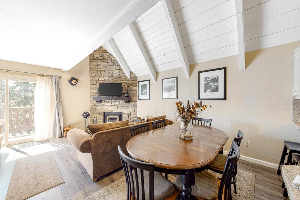 Mammoth View Villas 24, Mammoth Lakes (updated prices 2024)