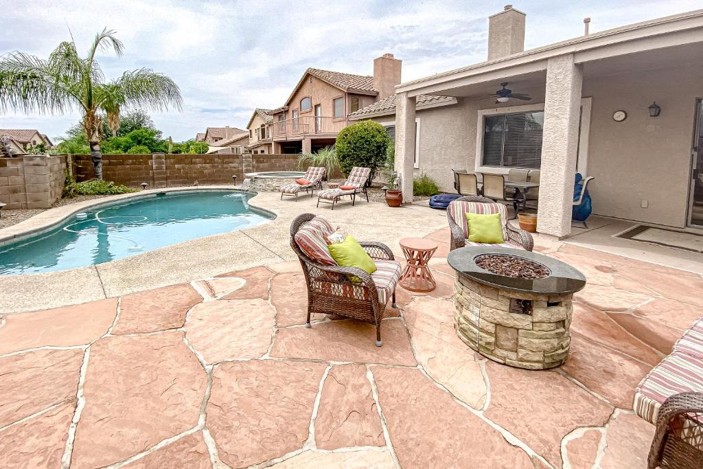 Bedrock Lane, Oro Valley (updated prices 2024)