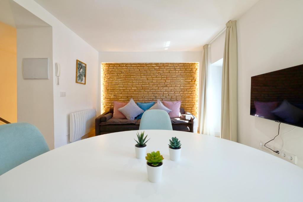 Victoria Suites Apartments - 2