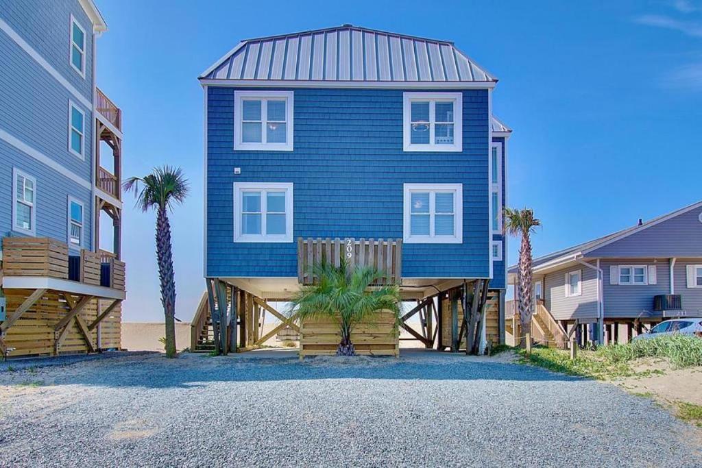 Gallery image of On Island Time in Oak Island