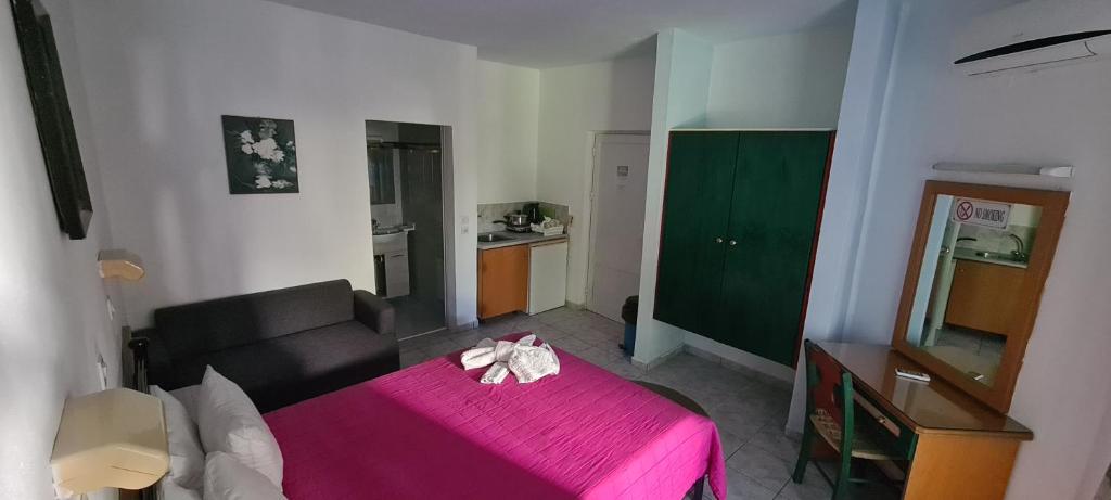 SunnySun Studios - 10