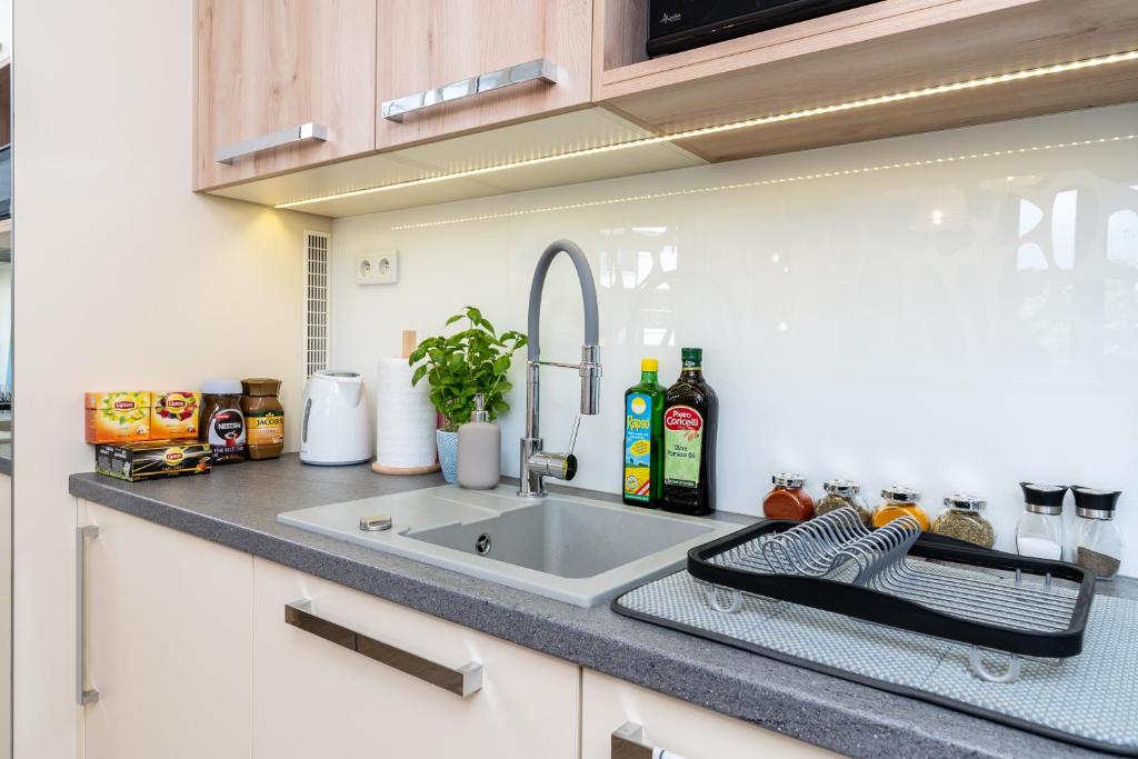 Apartament Mateo Inn - 11