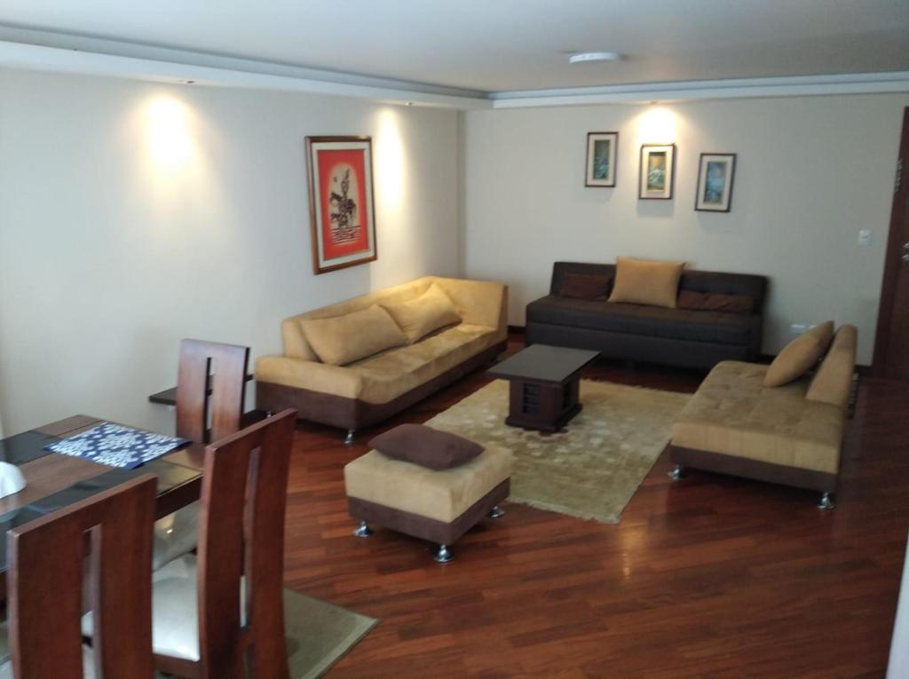 Furnished Apartment Quito, Welcome to our house - Housity