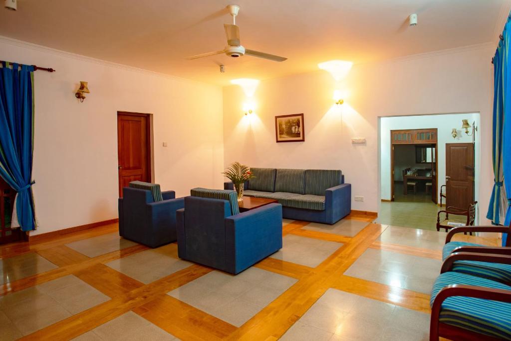 Posezení v ubytování The Kandyan Villa