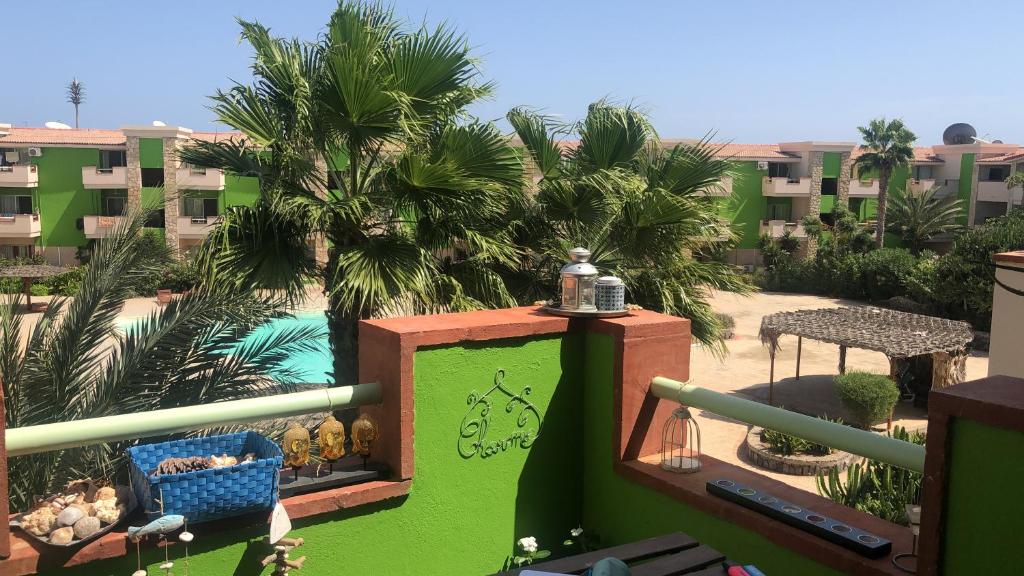 More then a beautiful apart The real Morabeza Capeverdean hospitality内部或周边的泳池