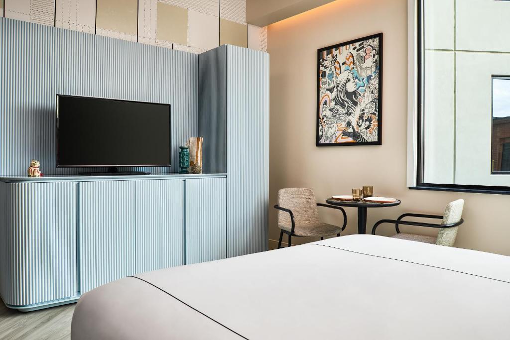 Catbird Hotel - 