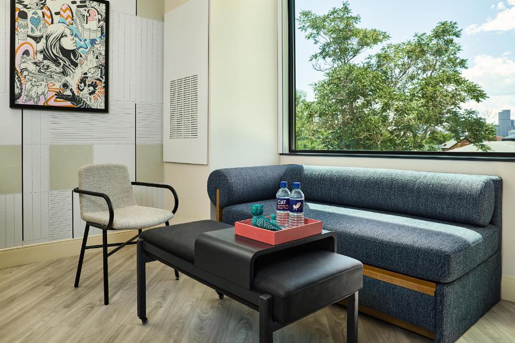 Catbird Hotel - Studio Est Là