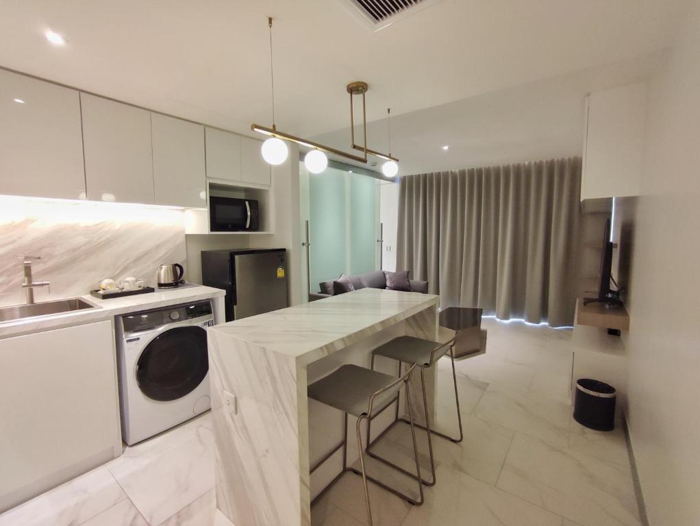 ashley hotel bkk - 10