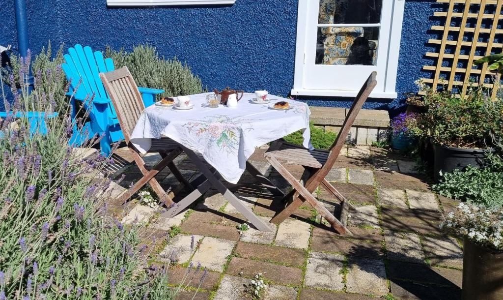 The Bungalow - Resim 10