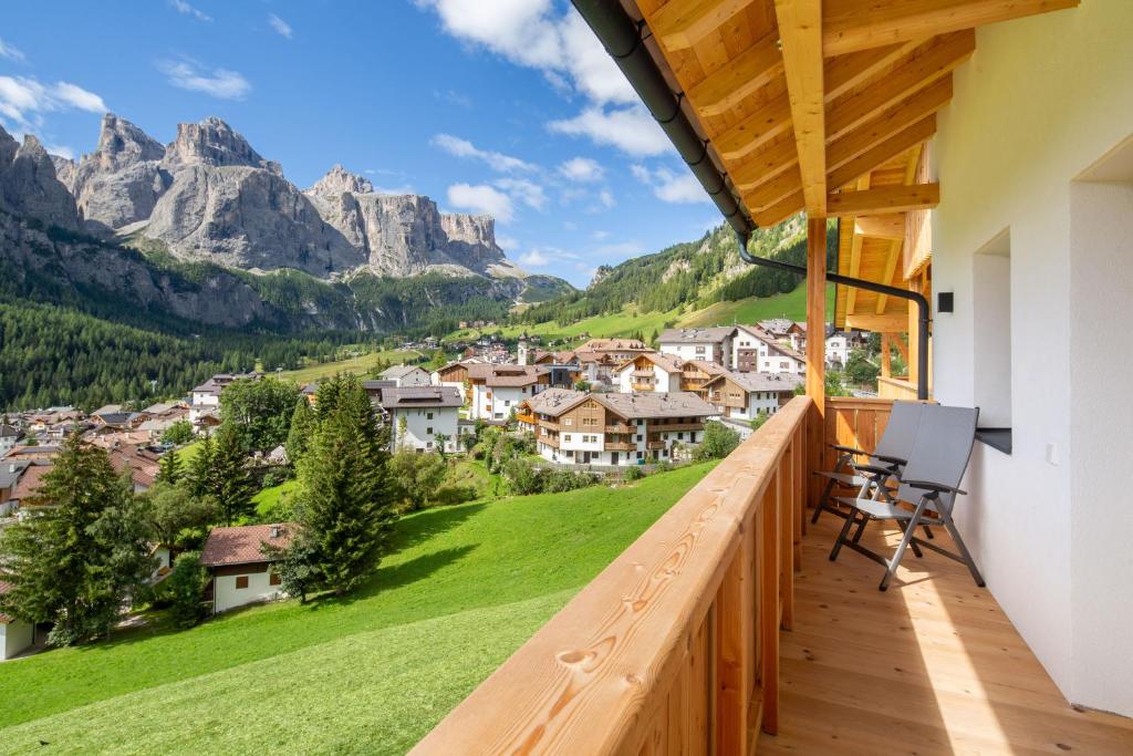 Nespecifikovaný výhled na hory nebo výhled na hory při pohledu z hotelu
