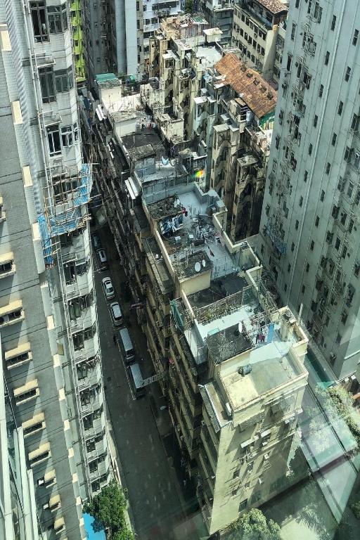 Nespecifikovaný výhled na destinaci Hongkong nebo výhled na město při pohledu z hotelu