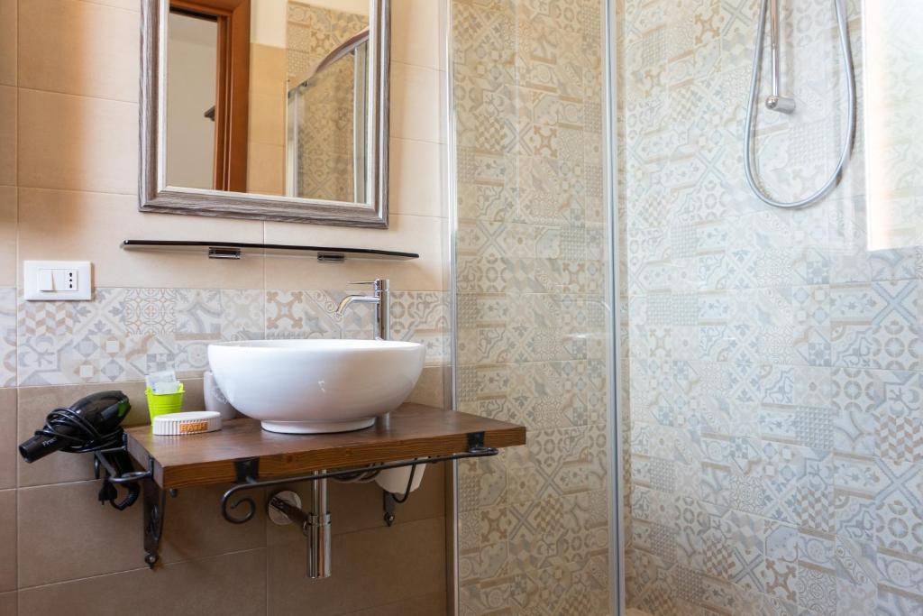 A bathroom at B&B 4 Stagioni