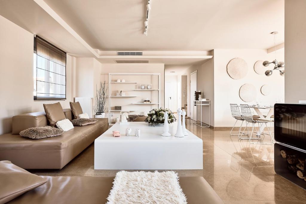 Posedenie v ubytovaní Elaia Luxury Apartments Glyfada