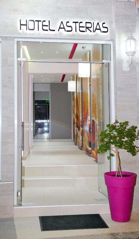 Zdjęcie z galerii obiektu Hotel Asterias w Limenárii