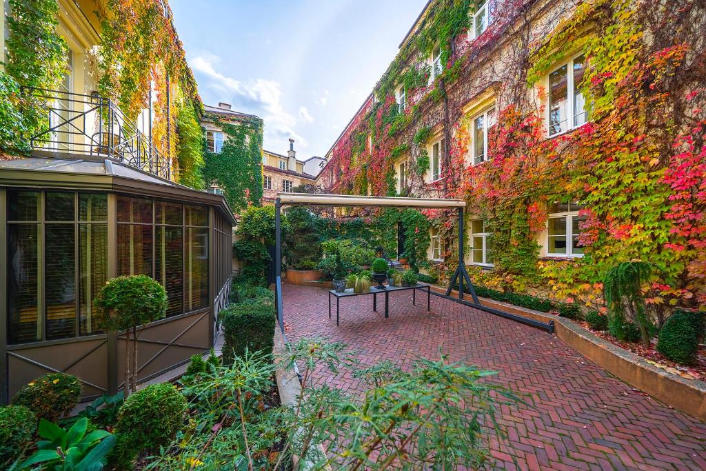 Zahrada ubytování Stikliai Hotel - Relais & Châteaux