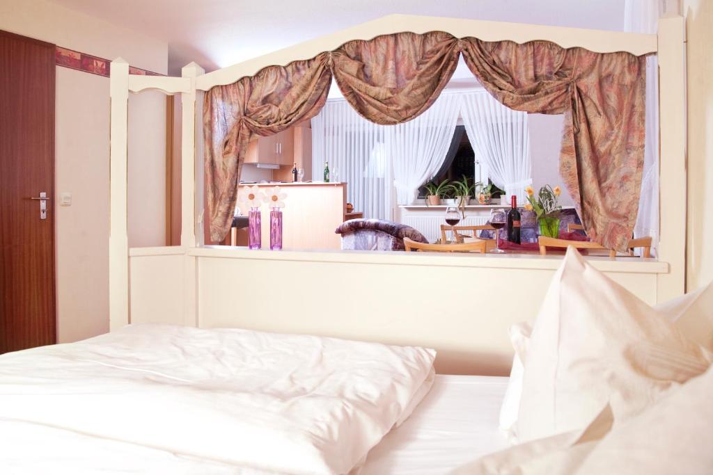 Hotel Sauerländer Hof - One-Bedroom Holiday Home