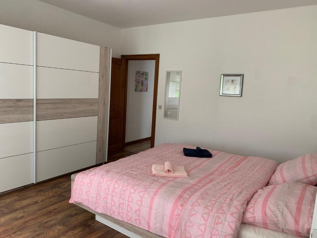 Postel nebo postele na pokoji v ubytování House Bastogne