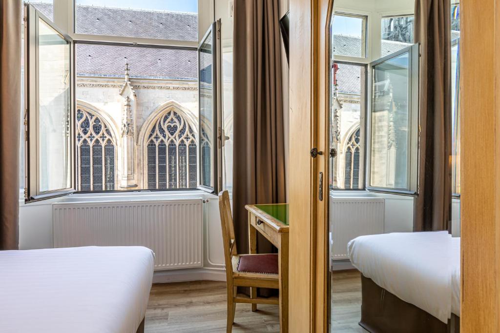 Hôtel Saint Maurice - Resim 11