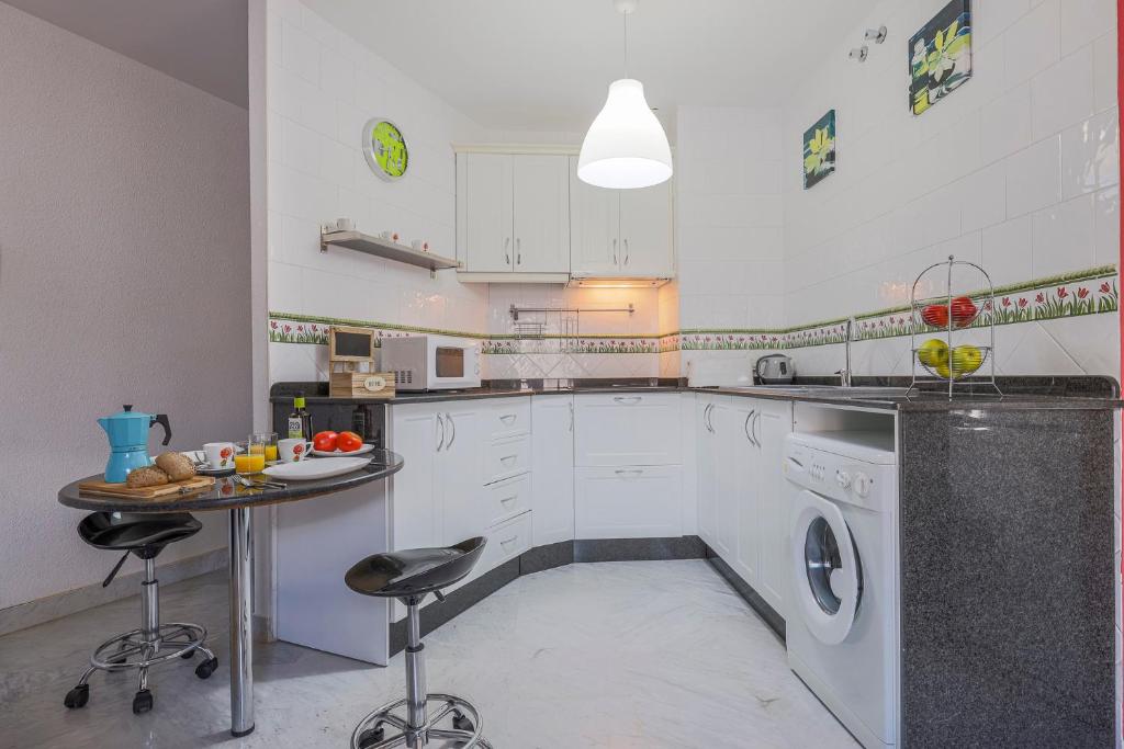 Apartamentos Alameda del Tajo I Parquing Centro - 11