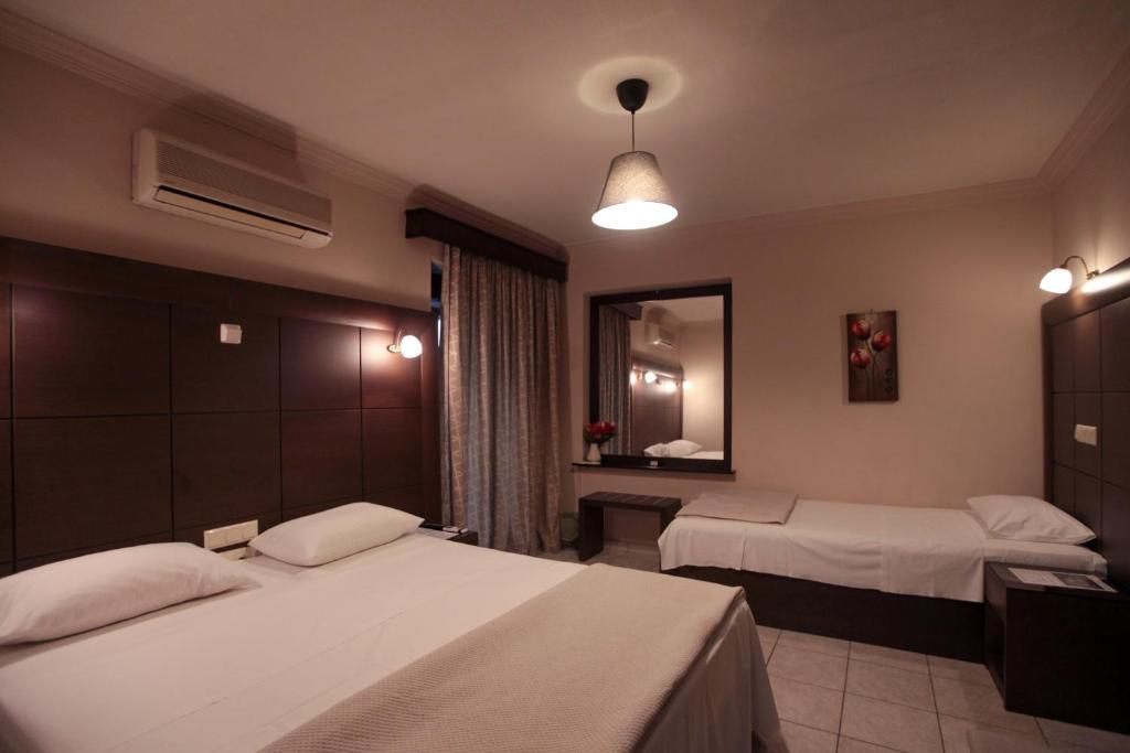 
Triple Room with Meteora View
