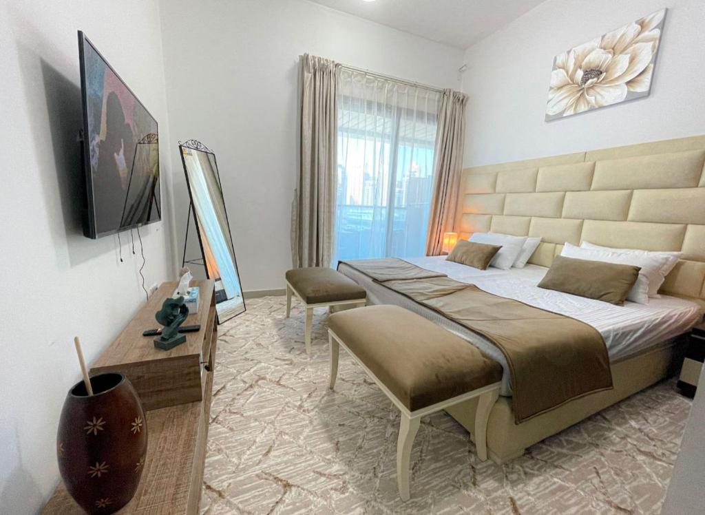 Gulta vai gultas numurā naktsmītnē Private gorgeous Room with Marina view with Shared Kitchen