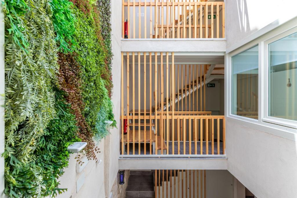 A balcony or terrace at ToledoRooms VistaPark - Suites