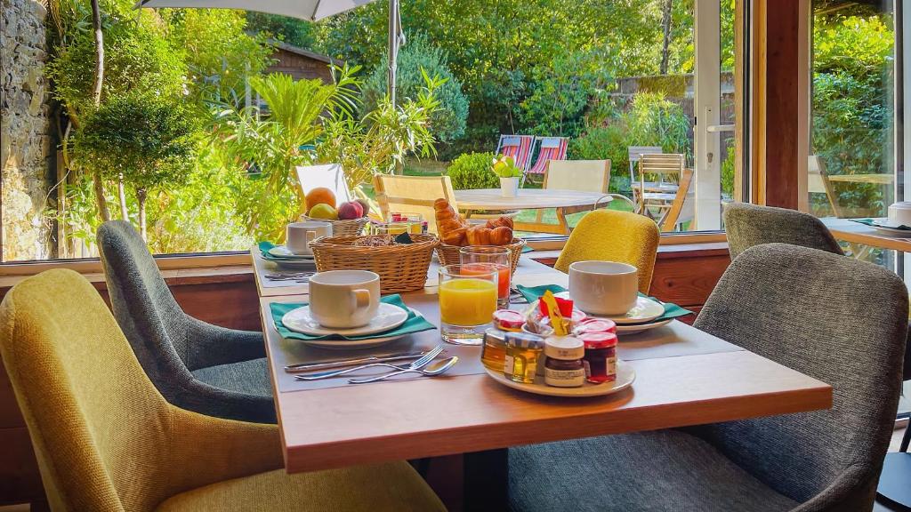 Hôtel Coeur De Loire - Resim 11