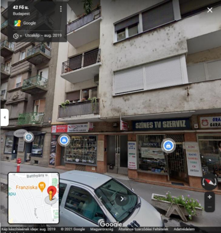 Budova, v ktorej sa apartmán nachádza
