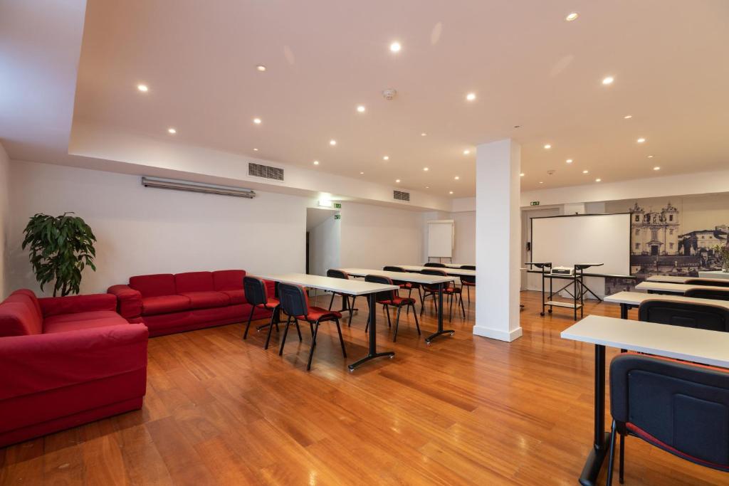 Legendary Porto Hotel - Resim 7