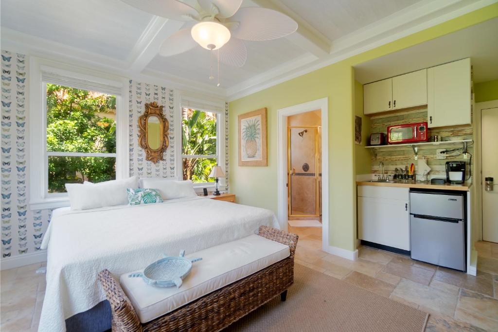 Palm Beach Island Condominiums - Studio Met Uitzicht Op De Tuin