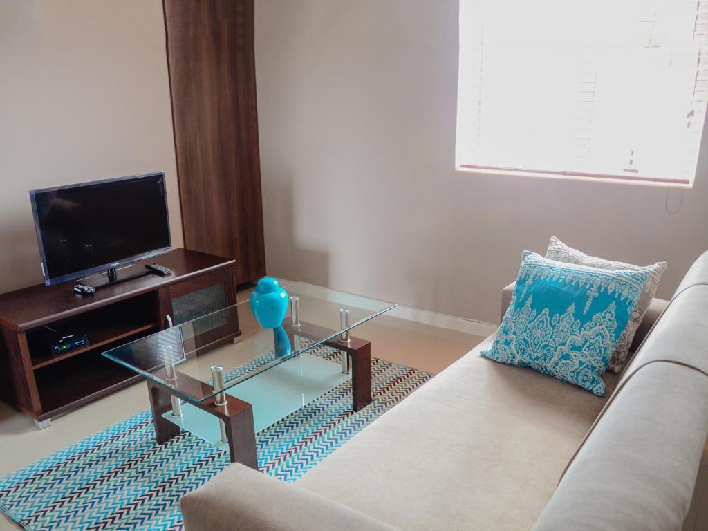 The Brookston - One-Bedroom Apartment
