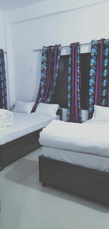 Postel nebo postele na pokoji v ubytování Hotel Kanthak